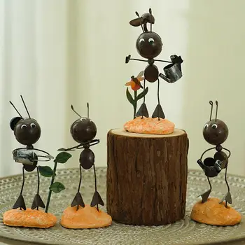 Creative Sculptura În Miniatură Aplicarea Pe Scară Largă Decorative Fier Mini Lectură Ant Decor